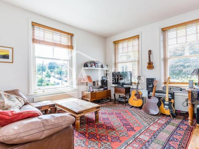 Flat for rent in Hornsey, Greater London