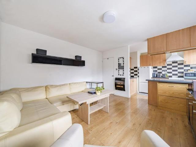 Apartment for rent in Evershot, Oxfordshire
