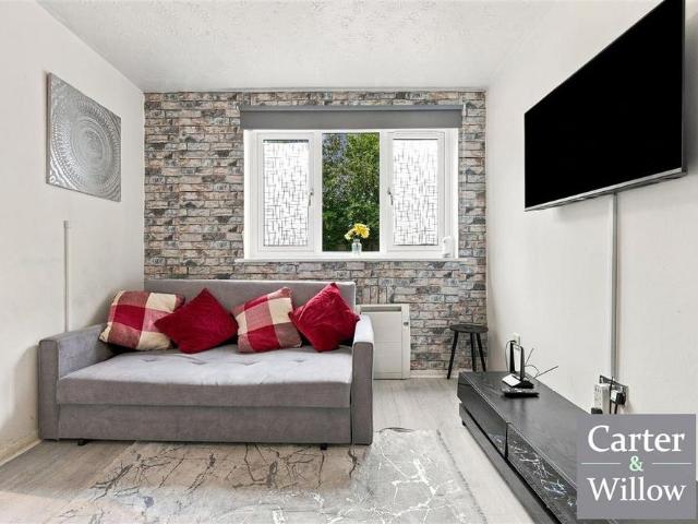Apartment for rent in Dagenham, Greater London