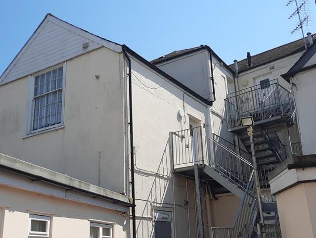 Flat for rent in Littletown, Budlake