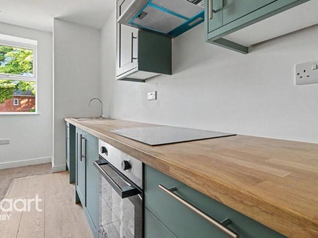 Apartment for rent in California, Littleover