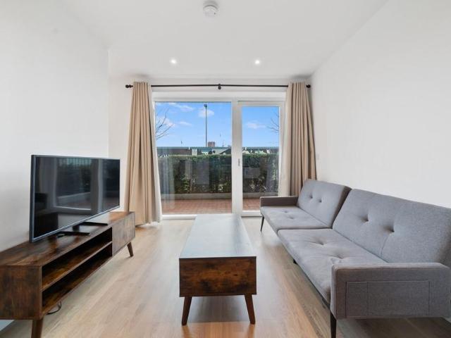 Apartment for rent in London Borough of Ealing, Greater London