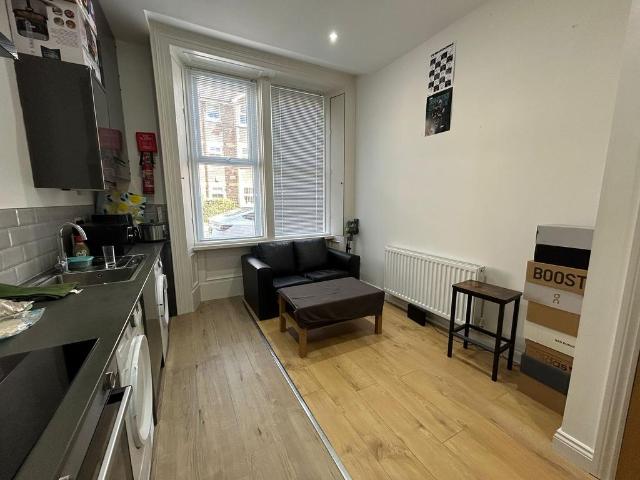 Flat for rent in Sandyford, Isle Of Man