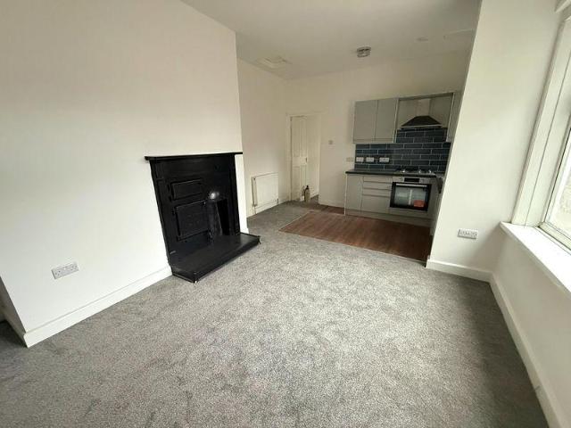Flat for rent in Ashbrooke, Isle Of Man