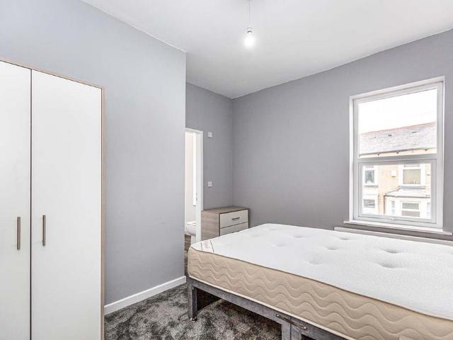 Flat for rent in Rose Hill, Burnley