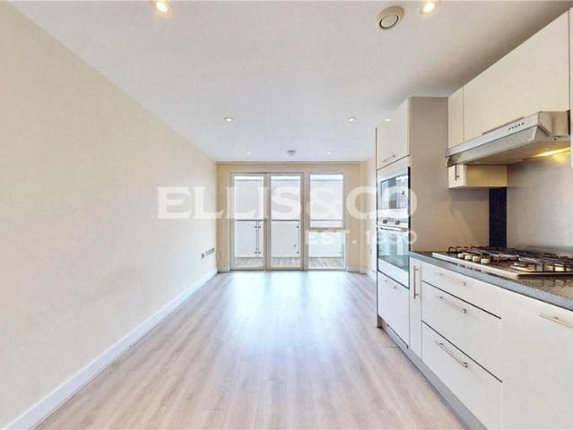 Apartment for rent in Sudbury, Greater London