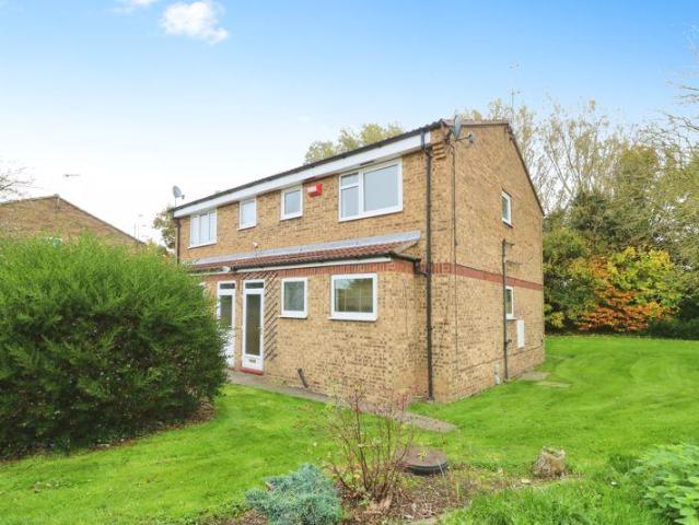 Flat for rent in Orchard Park, Hull