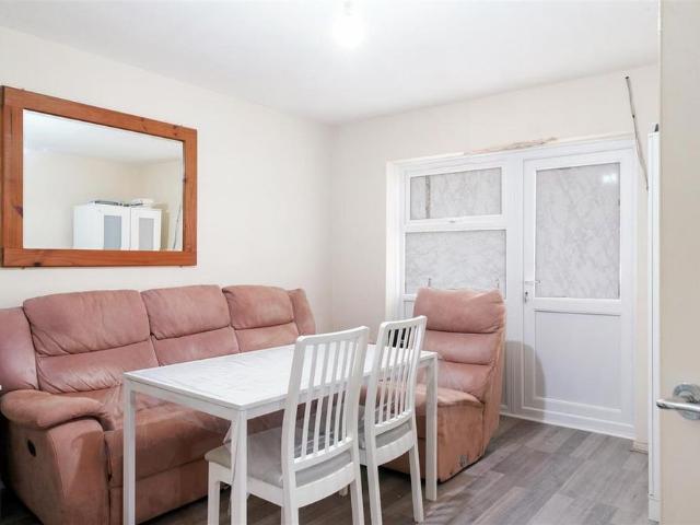 Apartment for rent in Upper Walthamstow, Greater London