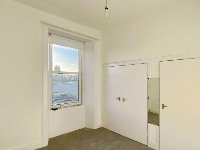 Apartment for rent in Rosefield, Portobello
