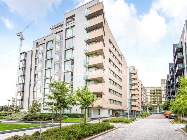 Flat for rent in Hale Village, Tottenham Hale