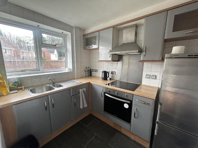Apartment for rent in Goldthorn Hill, West Midlands