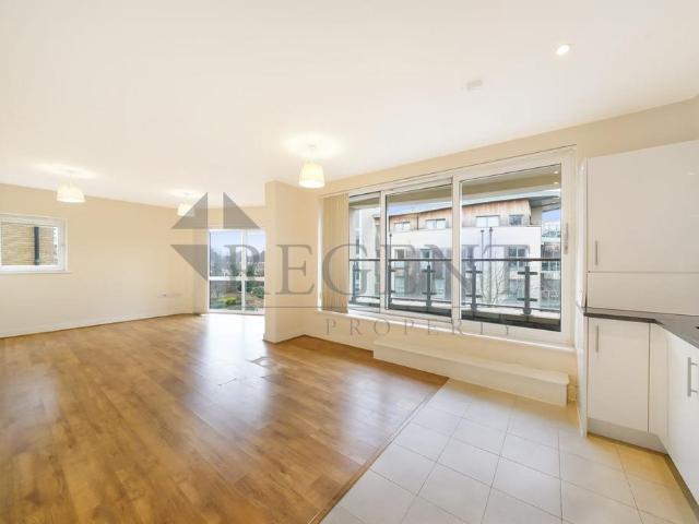 Flat for rent in Hampton Wick, Isle Of Man