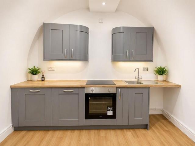 Apartment for rent in New Town, Alverton