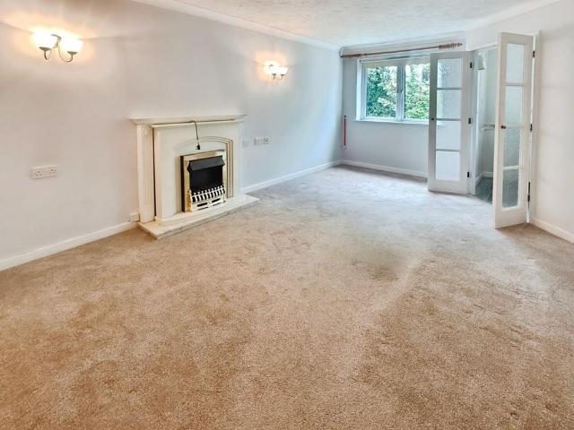 Apartment for rent in Ashurst Bridge, Hampshire