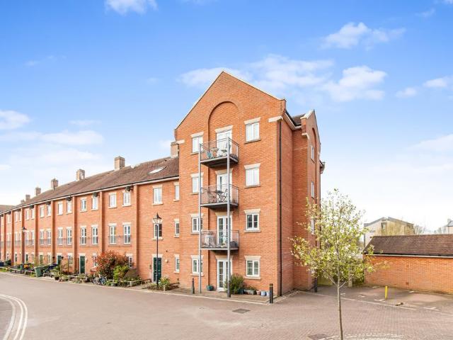 Flat for rent in Osney, The Slade