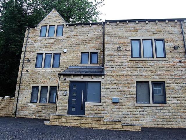 Flat for rent in Thornton Lodge, Huddersfield