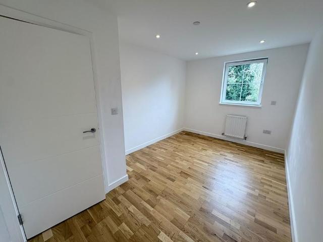 Apartment for rent in Upperton, Eastbourne