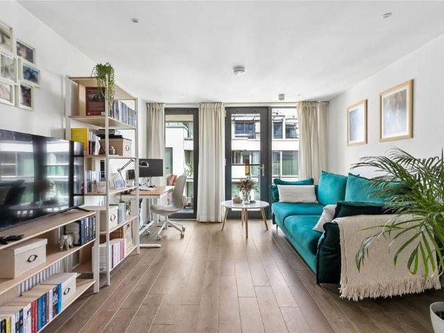 Apartment for rent in Greater London