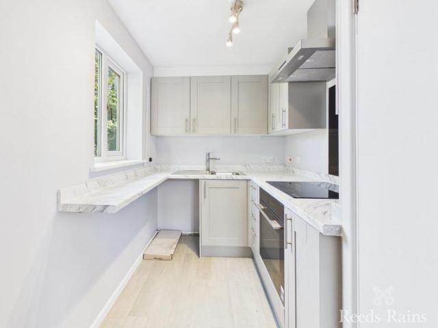 Apartment for rent in Old Town, Bridlington