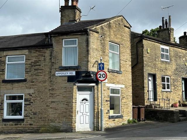 Flat for rent in Baildon, West Yorkshire
