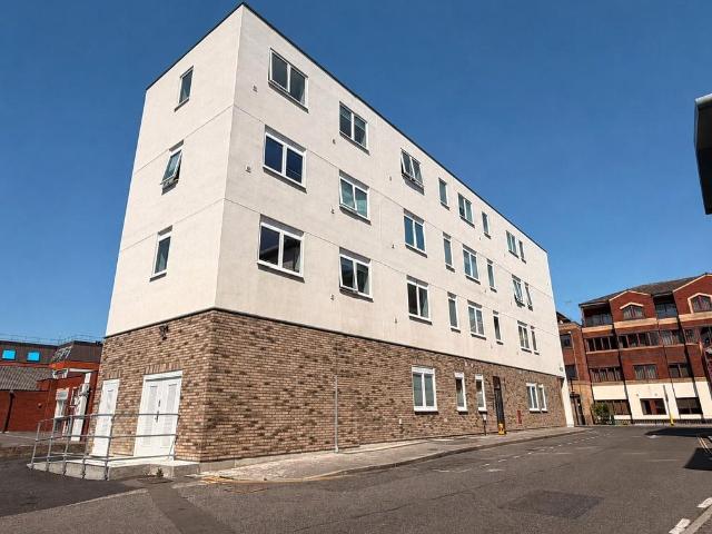 Flat for rent in Farnborough, Hampshire