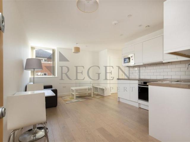 Apartment for rent in Westminster, Victoria