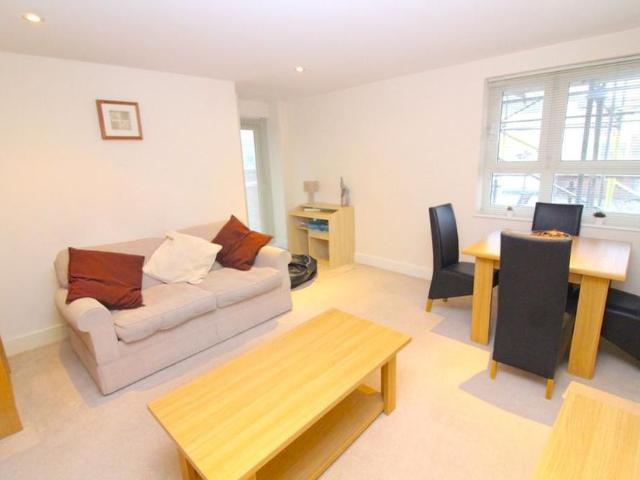 Apartment for rent in SA1 Swansea Waterfront, Nangreaves