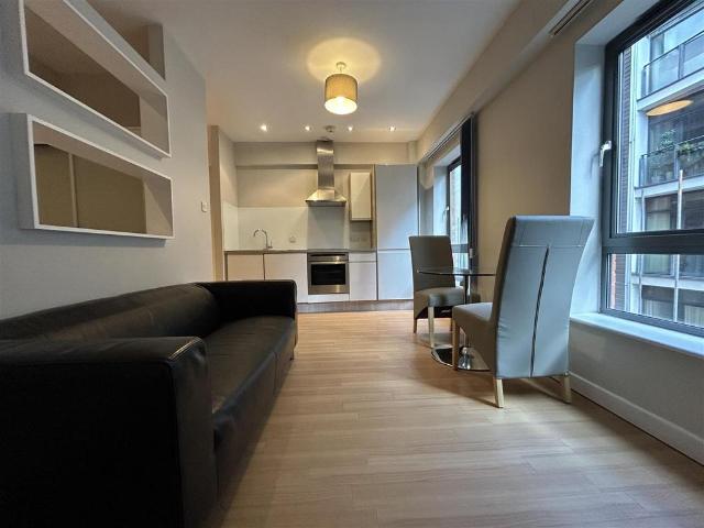 Flat for rent in City Centre, Georgia