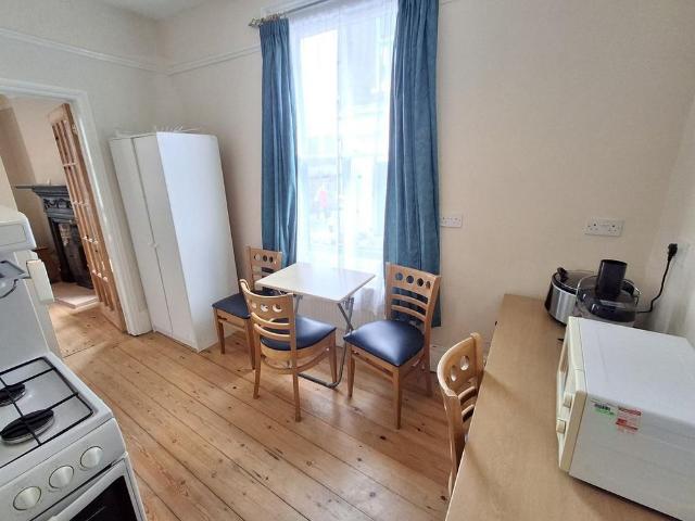 Apartment for rent in Oakfield, Ryde