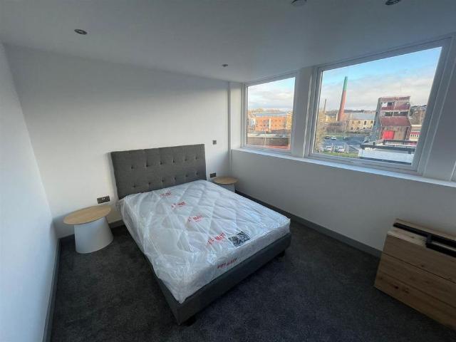 Apartment for rent in Moor Side, Yeadon