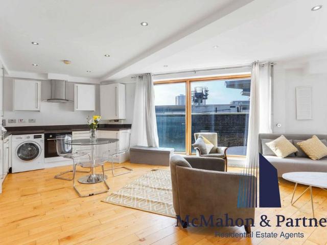 Apartment for rent in The Borough, Greater London