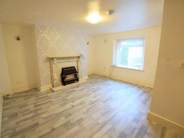 Apartment for rent in South Cliff, Kepwick