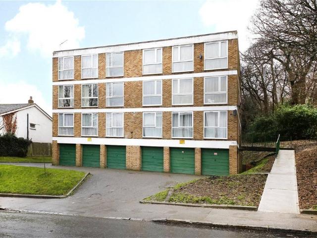 Flat for rent in London Borough of Croydon, South Norwood