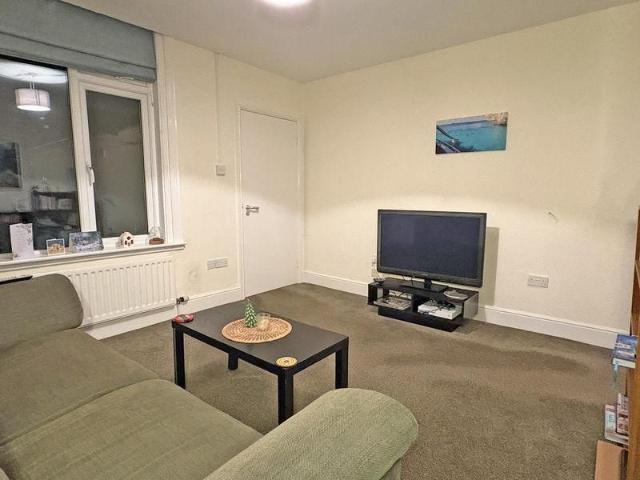Apartment for rent in Budlake, Devon