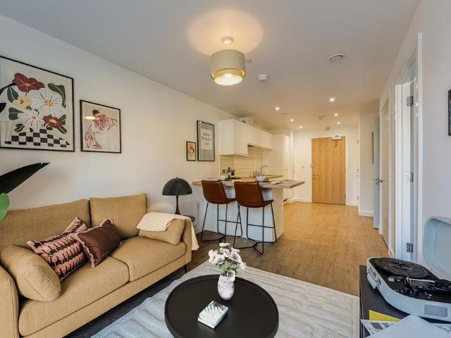 Apartment for rent in Pellon, Halifax