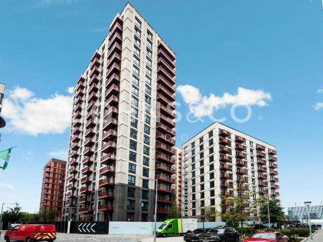 Flat for rent in Greenwich Peninsula, Cat Hill