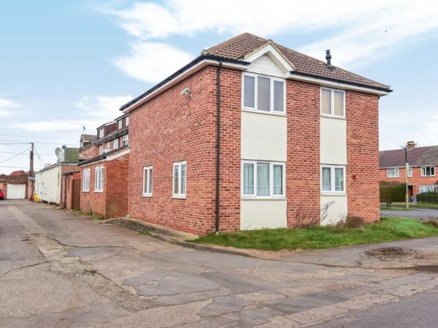 Flat for rent in Dromore, Oxfordshire