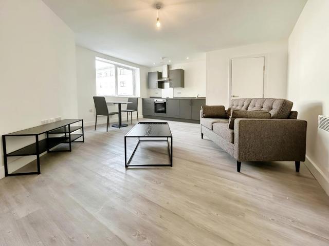 Flat for rent in Frizinghall, West Yorkshire