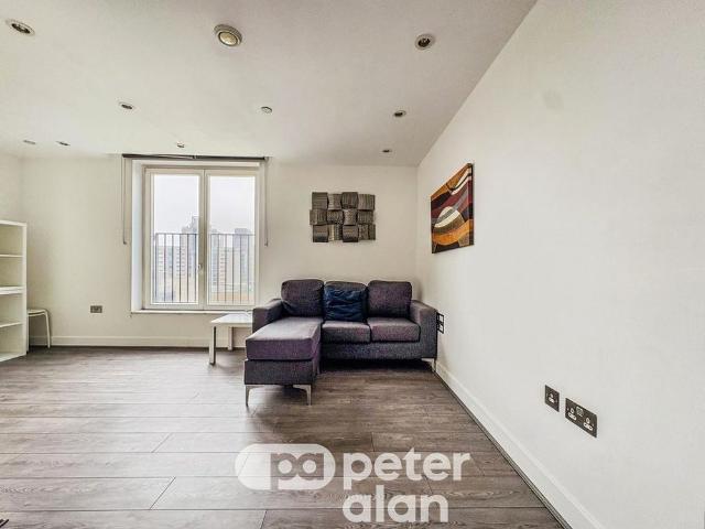 Apartment for rent in City Centre, Falcon Lodge