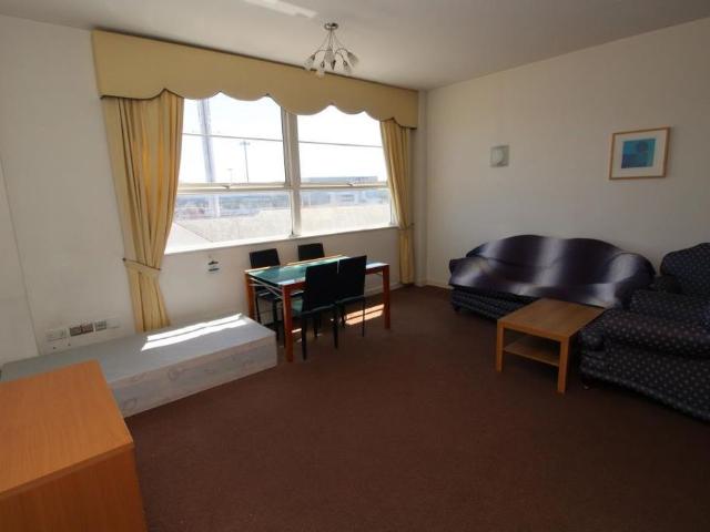 Apartment for rent in Rush Green, Greater London