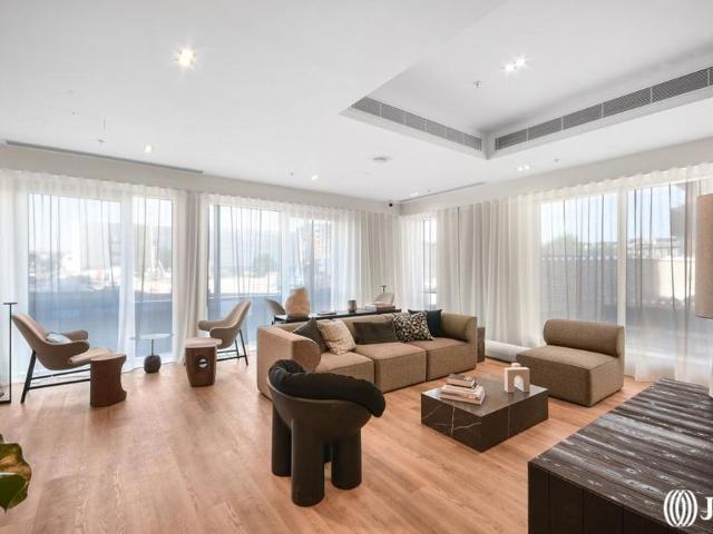 Apartment for rent in London Borough of Hounslow, Strand