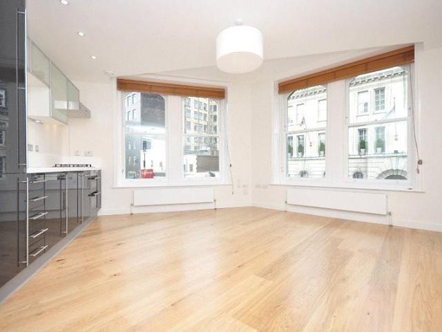 Apartment for rent in Soho, Greater London