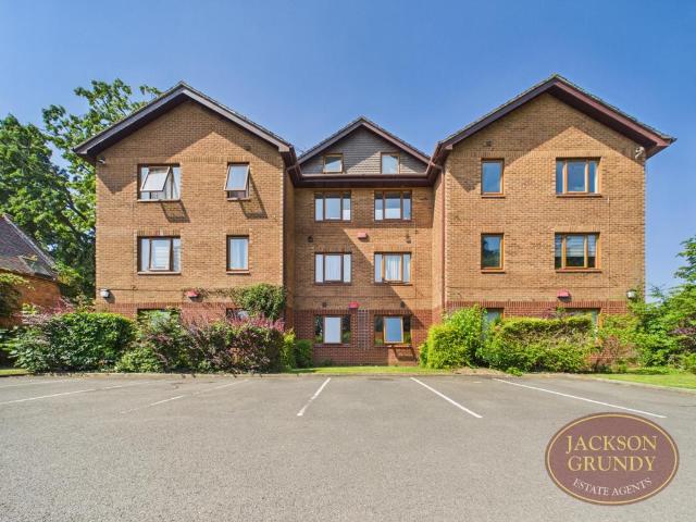Flat for rent in Duston, Northamptonshire