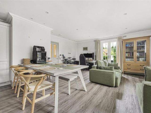 Apartment for rent in Dromore, Oxfordshire