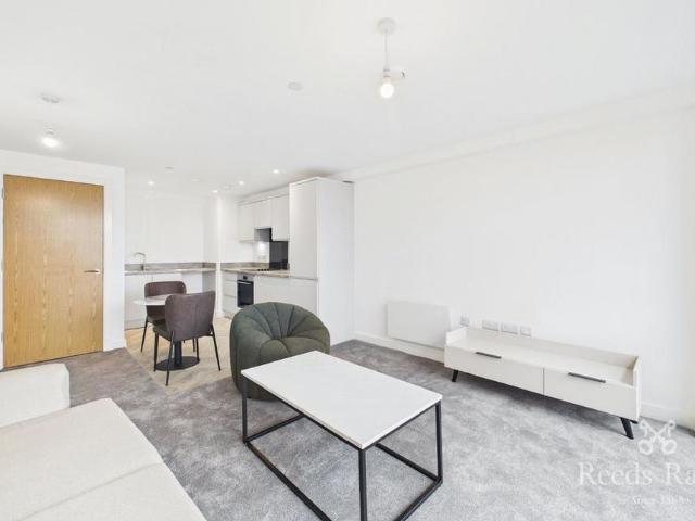 Apartment for rent in Royal Borough of Kingston upon Thames, Greater London