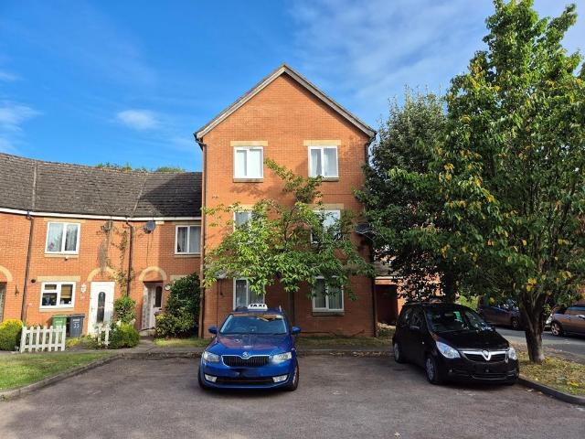 Flat for rent in Greenhill, Crookhill