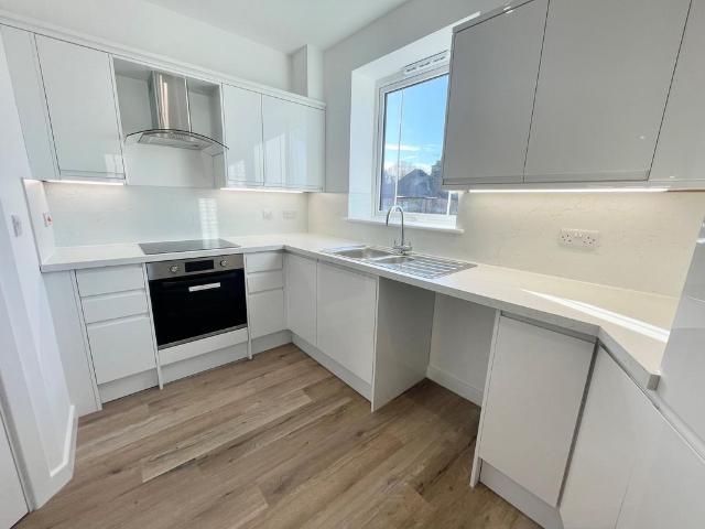 Flat for rent in Woodseats, South Yorkshire