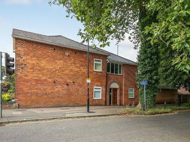 Flat for rent in Hampshire