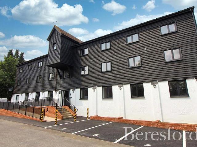 Flat for rent in Duton Hill, Essex