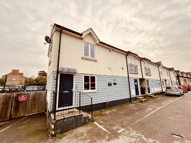 Flat for rent in Sunnymede, Billericay
